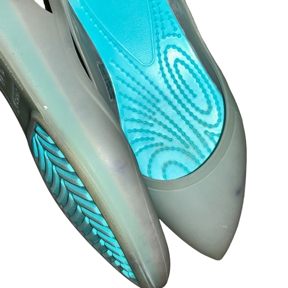 Crocs Rio Flat Womens Shoes size 7 Translucent Blue Pointy toe comfort - Picture 3 of 6